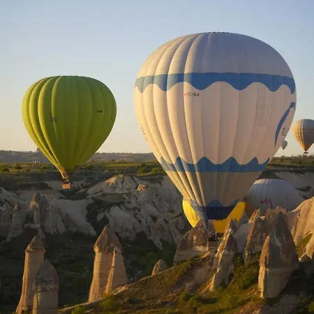 The Saddle Cappadocia Cave Hotel *