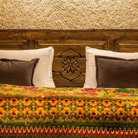 The Saddle Cappadocia Cave Hotel *